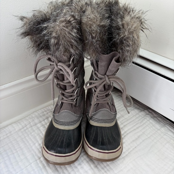 Sorel Joan of Arctic Faux Fur Waterproof Winter Boots Women’s 8 - Picture 3 of 8